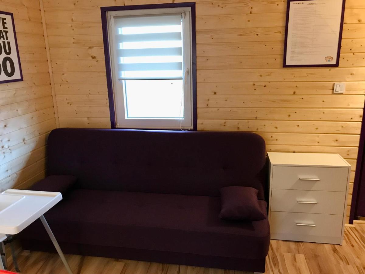 Kolorowe Domki Jaroslawiec Bagian luar foto