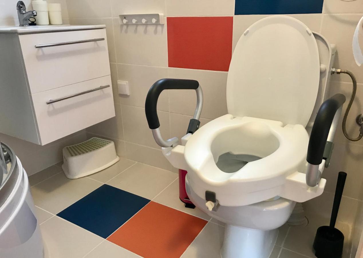 Kolorowe Domki Jaroslawiec Bagian luar foto